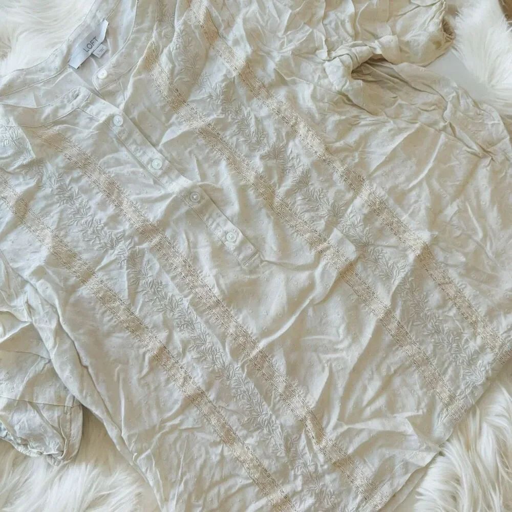 LOFT Women's Short Sleeve Blouse (M) Ivory